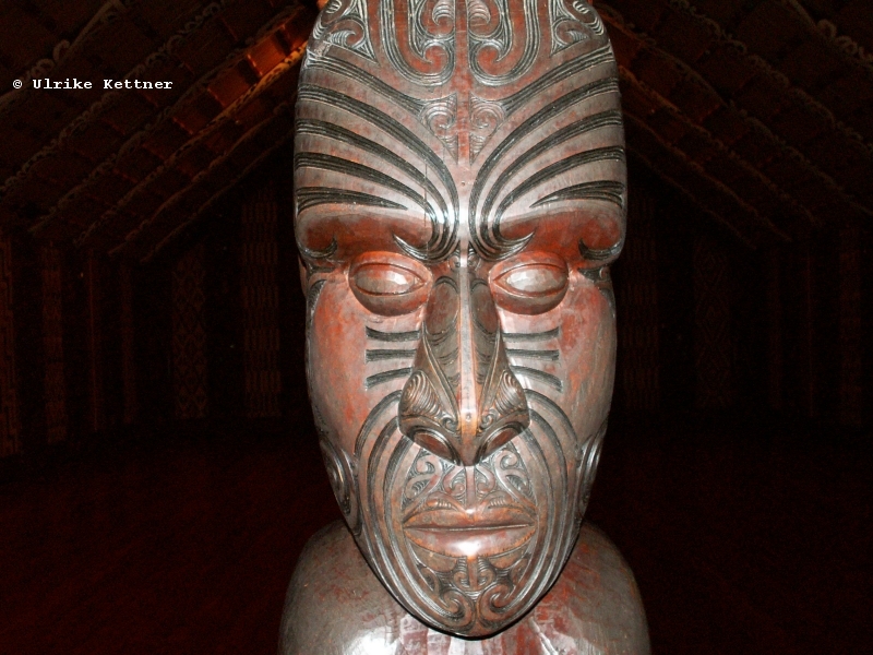 Statue einer Maori-Gottheit in Waitangi